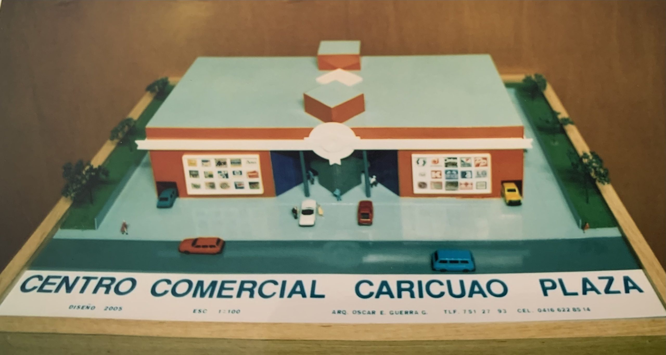 CENTRO COMERCIAL CARICUAO PLAZA CENTRO COMERCIAL CARICUAO PLAZA